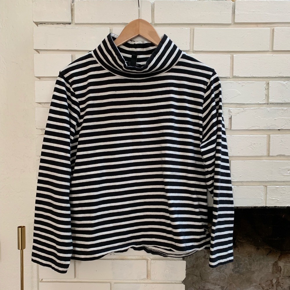 J CREW STRIPED LOOSE MOCK NECK BOAT SHIRT ⛵️🖤